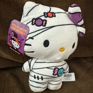 Hello Kitty and Friends halloween plush set